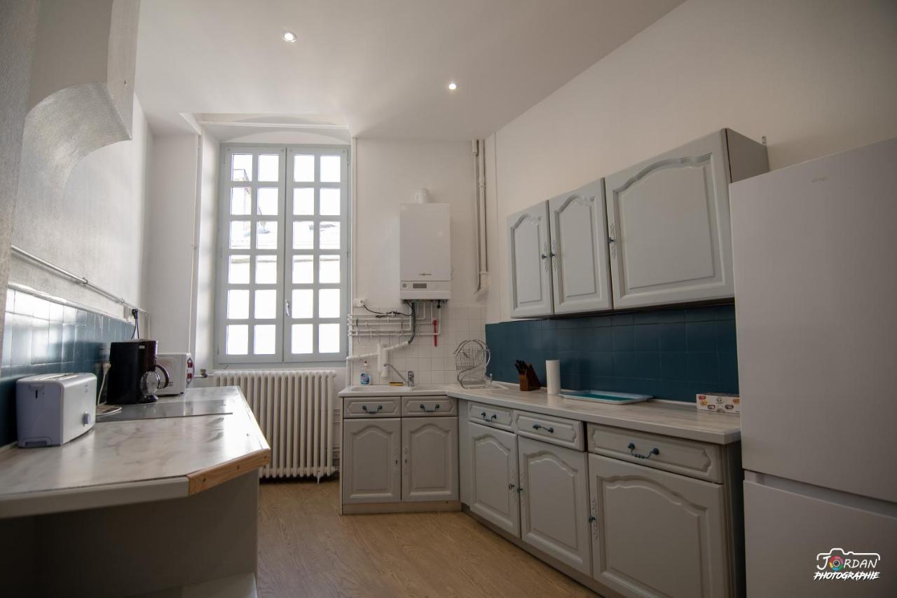 Hyper Centre - 3 Chambres - Gare - Wifi - Cosy Bourg-en-Bresse Exterior foto