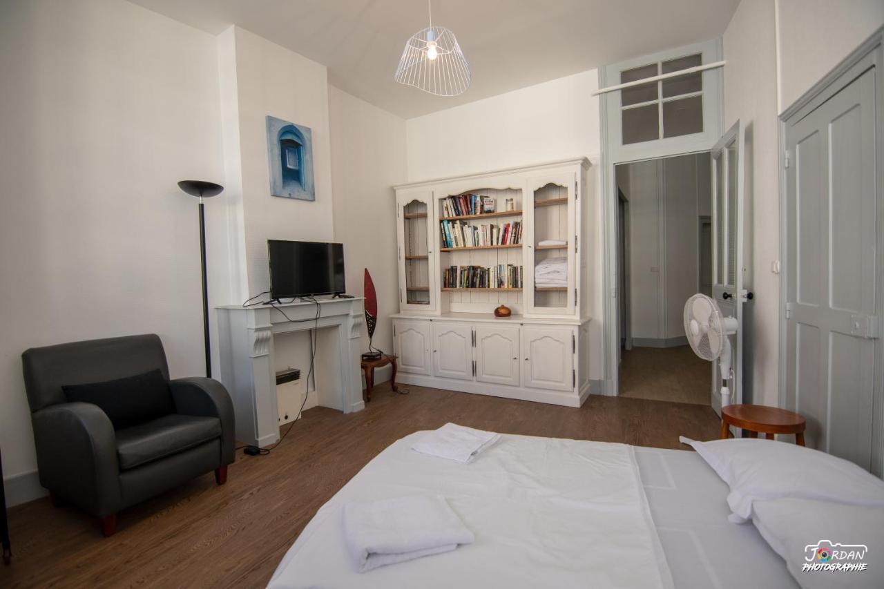 Hyper Centre - 3 Chambres - Gare - Wifi - Cosy Bourg-en-Bresse Exterior foto