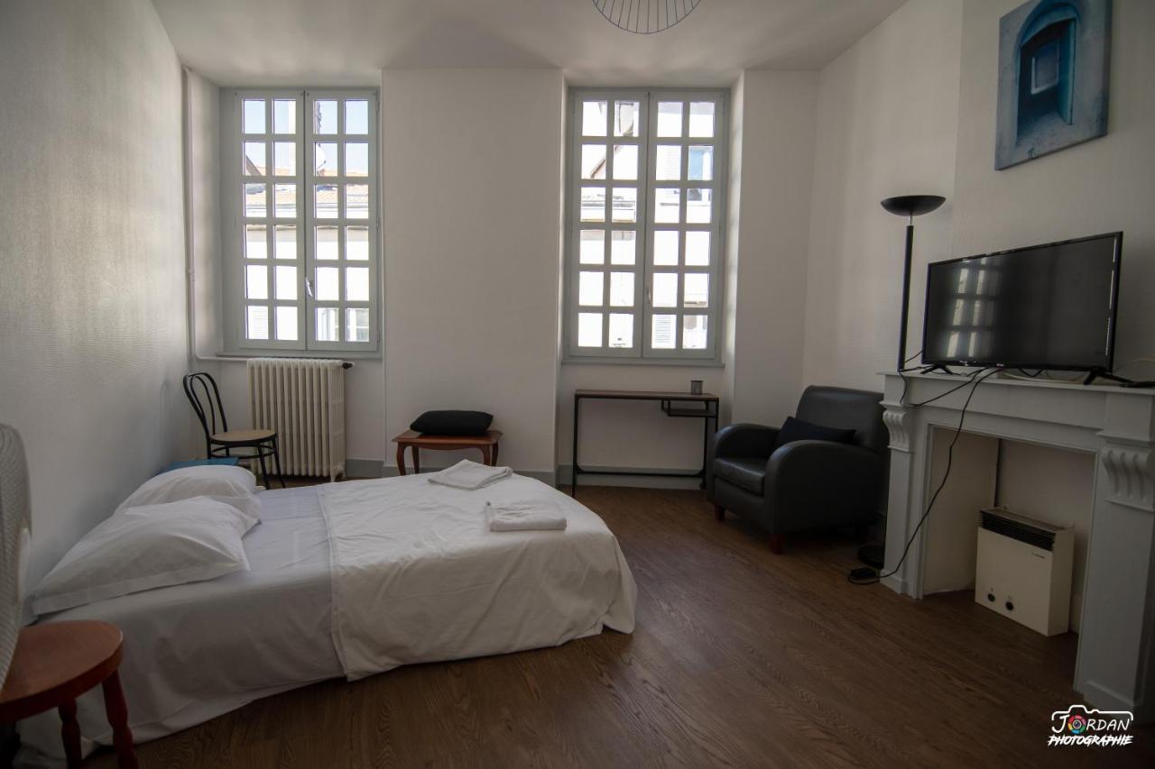 Hyper Centre - 3 Chambres - Gare - Wifi - Cosy Bourg-en-Bresse Exterior foto